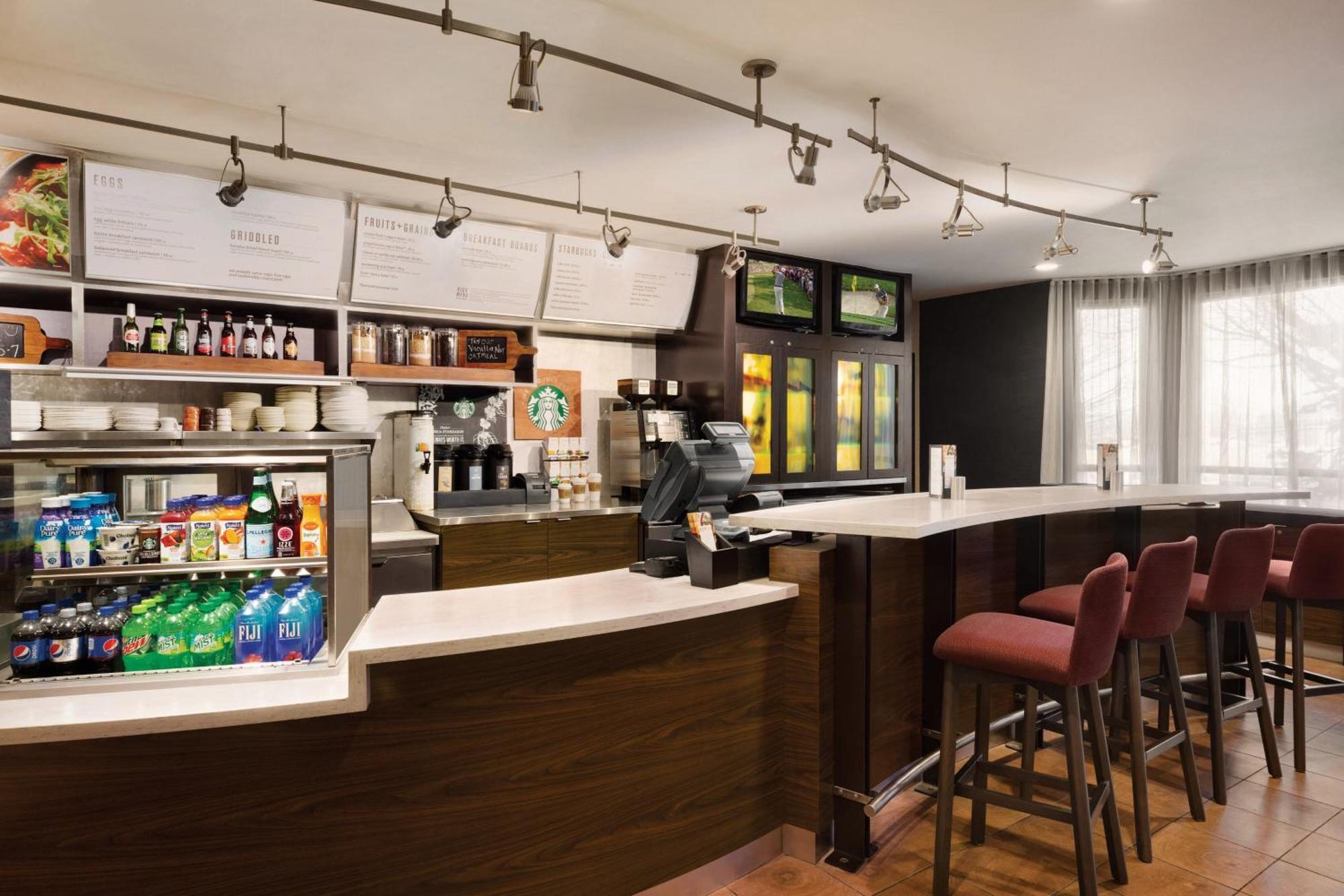 Hotel Courtyard By Marriott